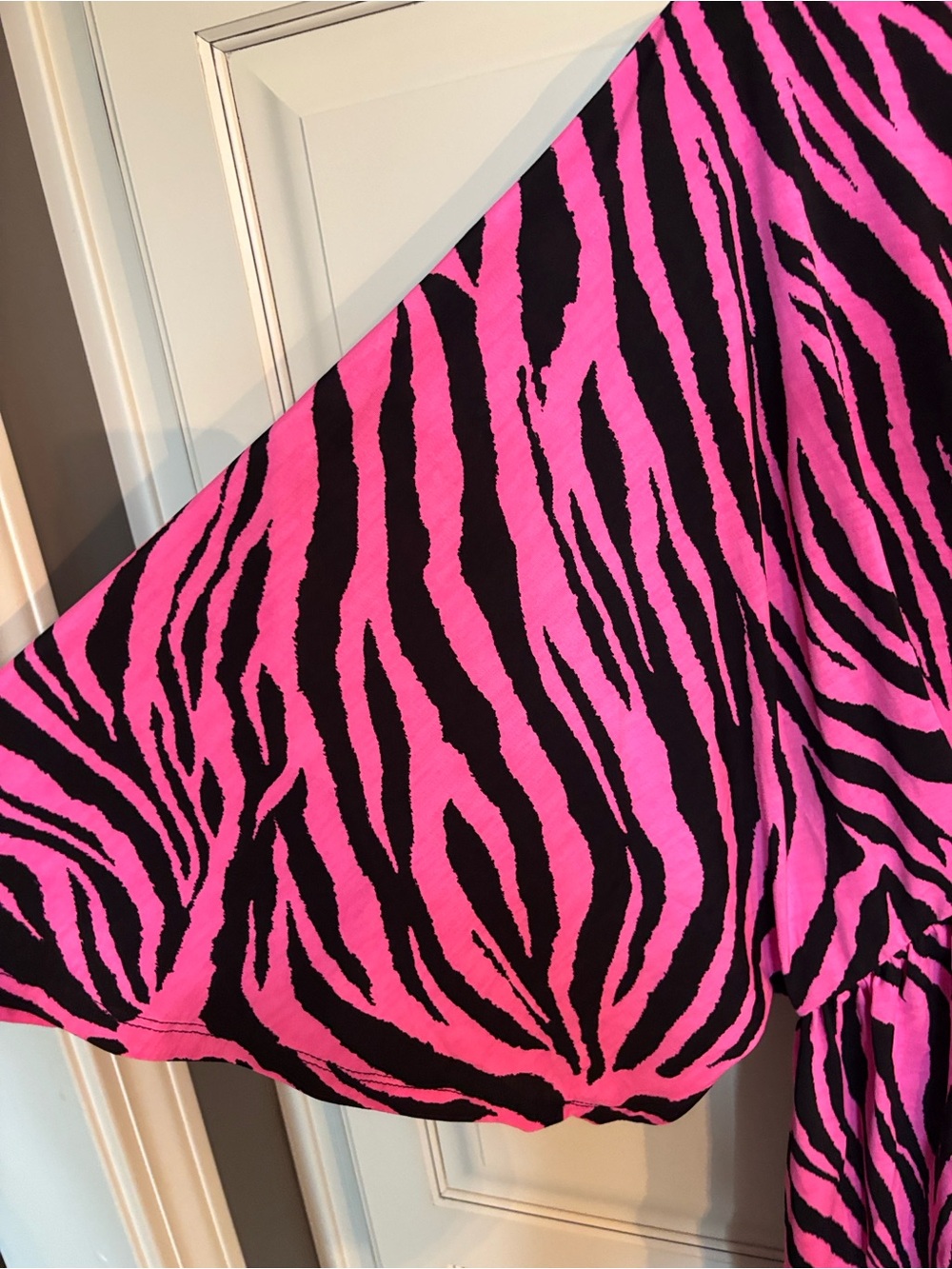 Dear Scarlett Hot Pink Zebra Print V-Neck Top with Flowy Sleeves - Picture 7 of 8